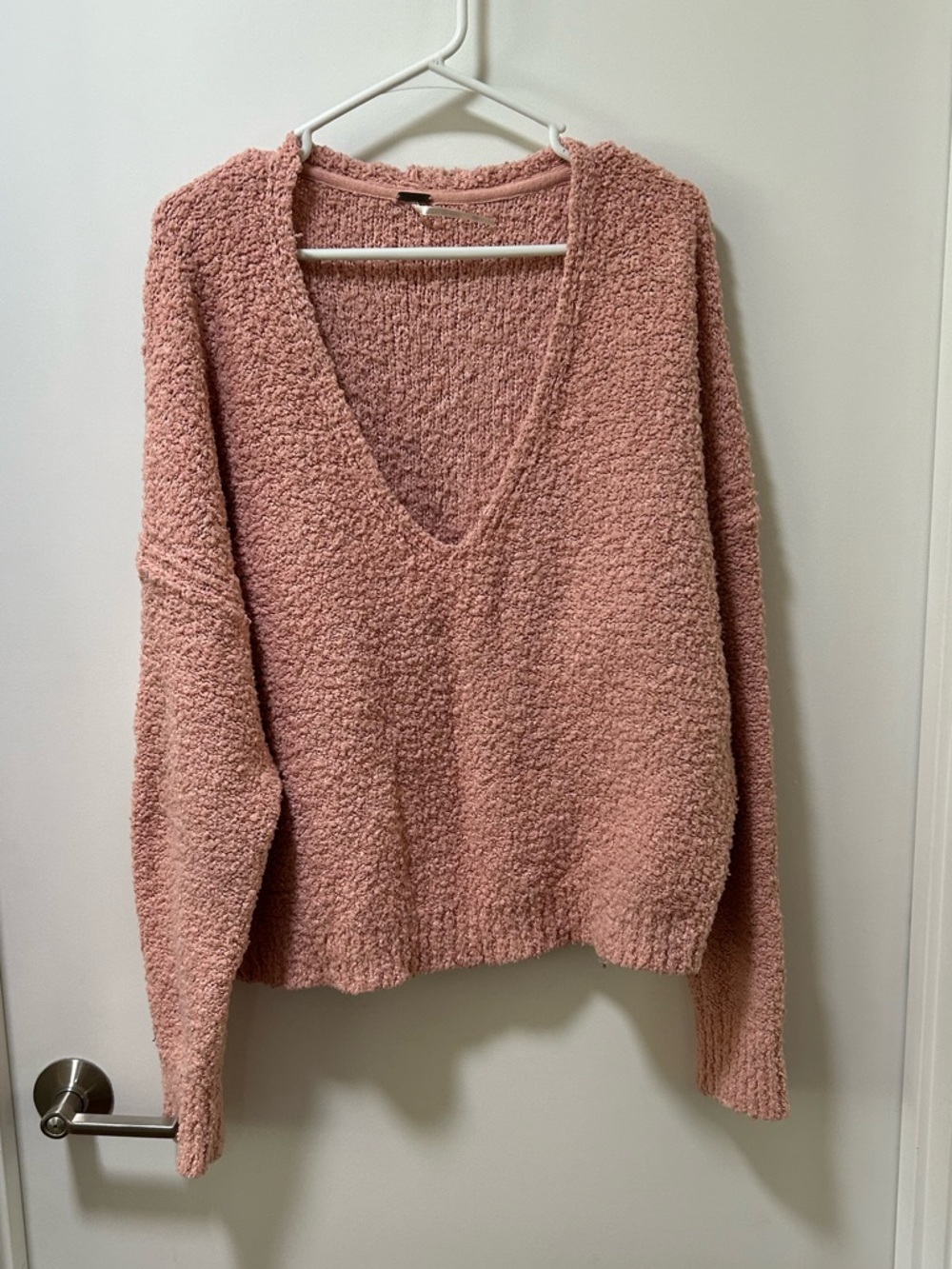 Free People Pink V-Neck Boucle Knit Sweater Size XL